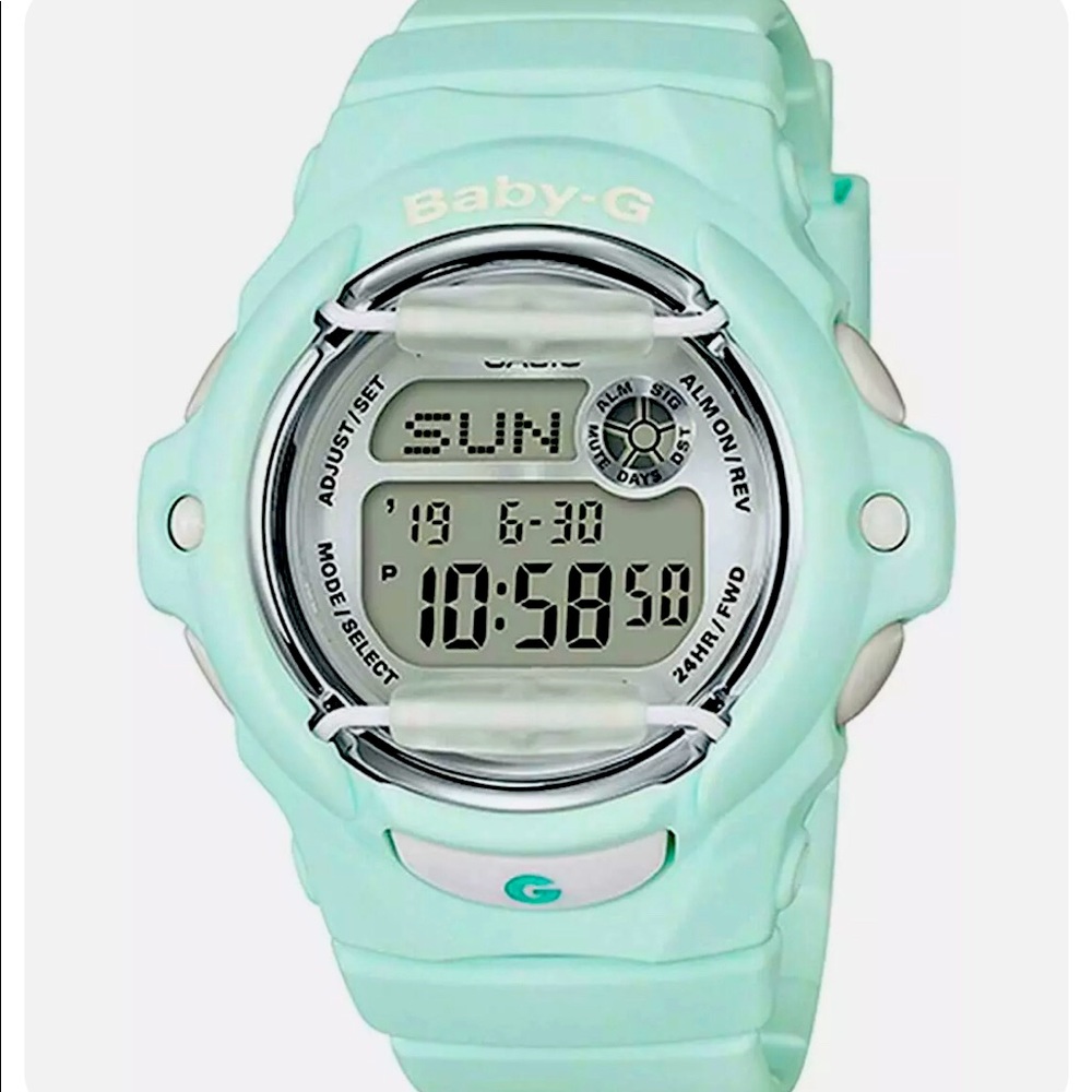 G SHOCK NWT & ORIGINAL BOX WOMENS: BABY G WATCH-PALE AQUA RESIN BAND